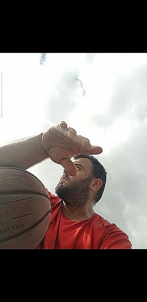 Profile photo for David Esteban Sanchez