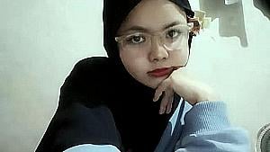 Profile photo for Nurul Humaira