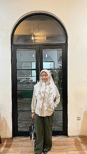 Profile photo for Aisyah Amru