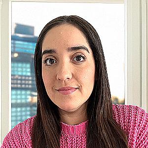 Profile photo for Jennifer Vega