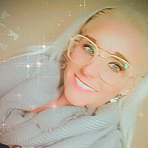 Profile photo for Sheridian Neal