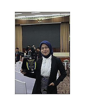 Profile photo for Nur Aini