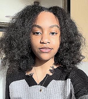 Profile photo for Alana Tapper