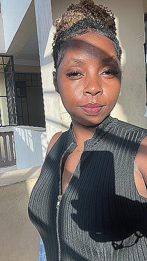 Profile photo for Caro Lynn