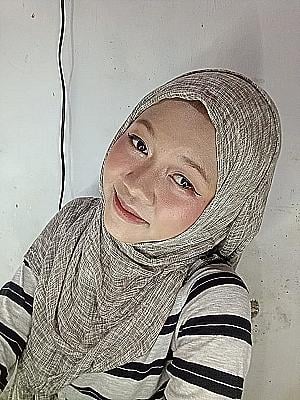 Profile photo for Nova Ovian Marsella