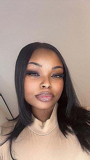 Profile photo for Kay Hughes