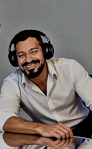 Profile photo for Damian Castillo