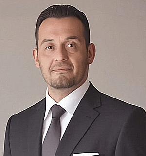 Profile photo for Roberto Quiroga