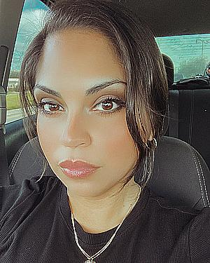 Profile photo for Shakira Nidhan