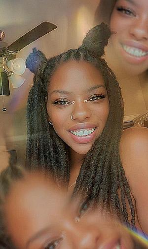 Profile photo for Jessica Johnson