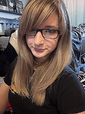 Profile photo for Auria webb