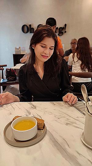 Profile photo for Wilda Amarante