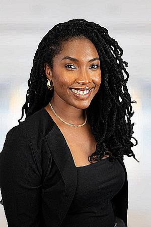 Profile photo for Davina Oriakhi