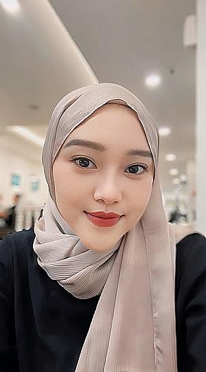 Profile photo for Windy Zulianda