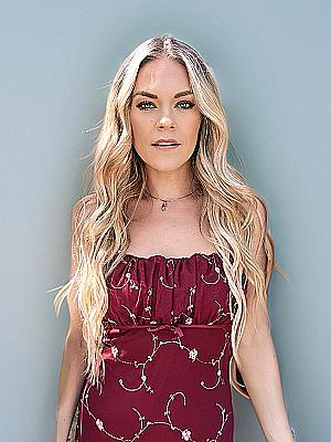 Profile photo for Sarah Lenore