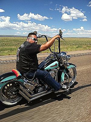 Profile photo for Manuel Robert