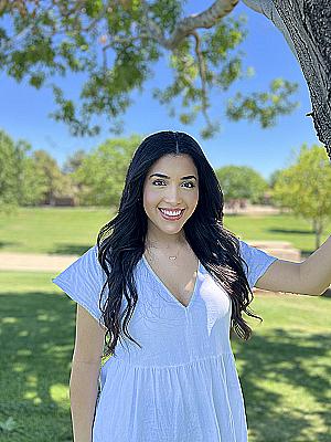 Profile photo for Mariana West