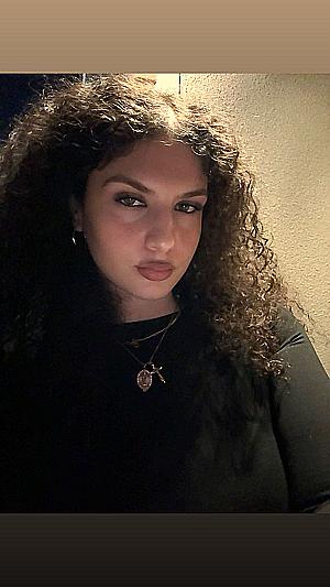 Profile photo for Izabella Morad