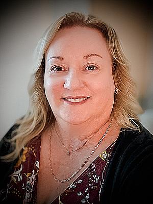 Profile photo for Stephanie Dantinne