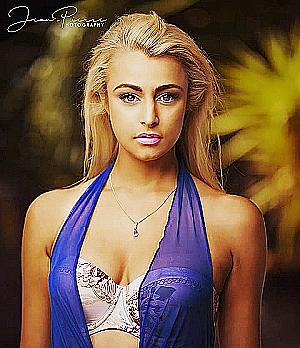 Profile photo for Carla van Rensburg