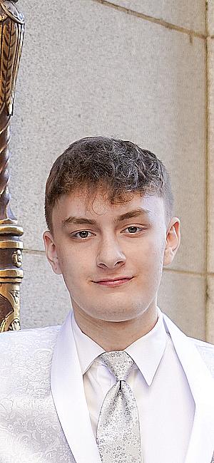 Profile photo for Landry Warder