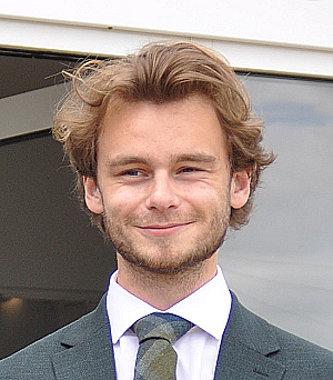 Profile photo for Johnny Simpson