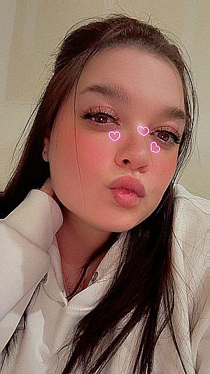 Profile photo for Amanda Carranza