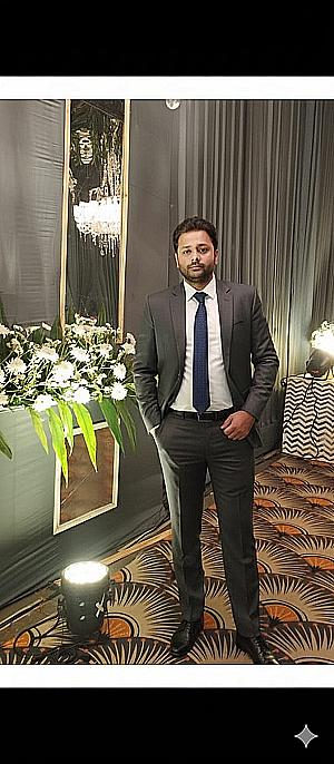 Profile photo for Aleem Chaudhary