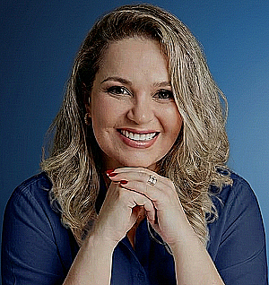 Profile photo for Verônica Botelho