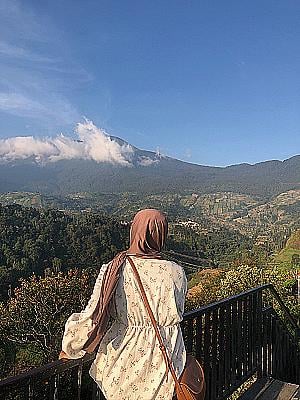 Profile photo for Nur Faizah