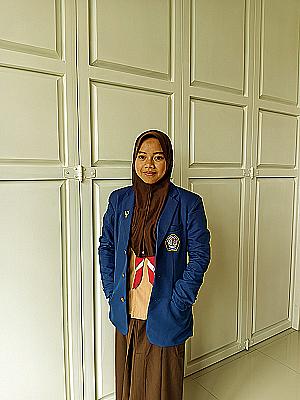 Profile photo for Oktavia Mulyani