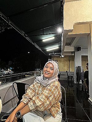 Profile photo for Tasya Dwi Apriliani Putri
