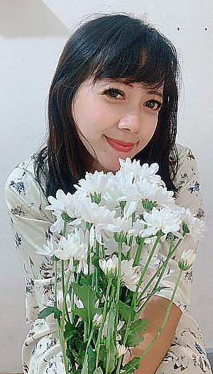Profile photo for chrysalina indrastuti