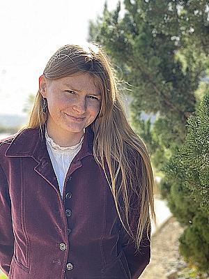 Profile photo for Hannah Cummings