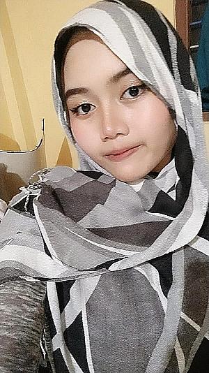 Profile photo for Sonia Sanji