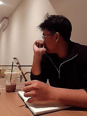 Profile photo for Afriza Baadillah