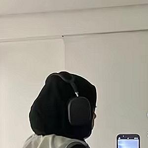 Profile photo for Annisa Azzahra