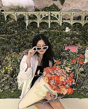 Profile photo for Kezia T