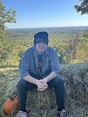 Profile photo for Zachary Lheureux