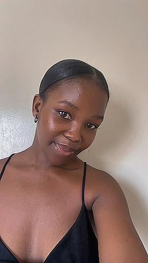 Profile photo for Abenathi Vava