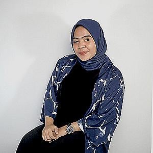 Profile photo for Cindy Larisa