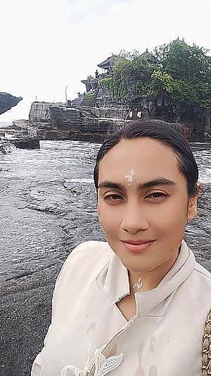 Profile photo for Ni Komang Tri Ani