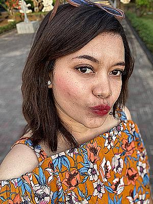 Profile photo for Caesariya Kurniaty