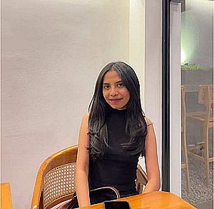 Profile photo for Nancy Martins