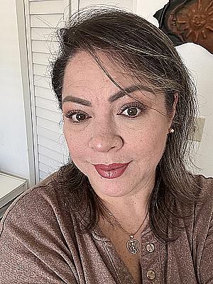 Profile photo for Carolina Gutierrez