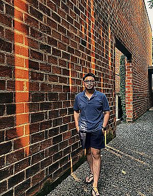 Profile photo for Naufal Ridhwan