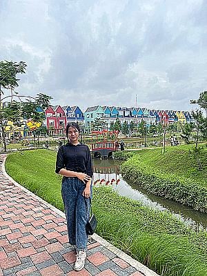 Profile photo for Joy Carolina Simanjuntak