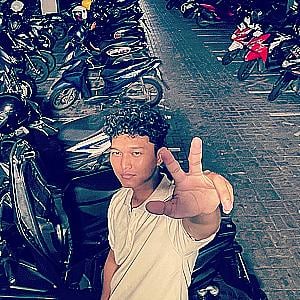 Profile photo for Ikhsan Maulana