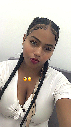 Profile photo for Masiel Santos