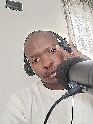 Profile photo for siphe nompumza